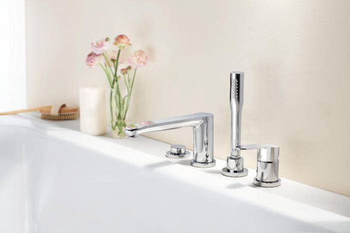 Смеситель для ванны GROHE Eurostyle Cosmopolitan 23048002. Фото