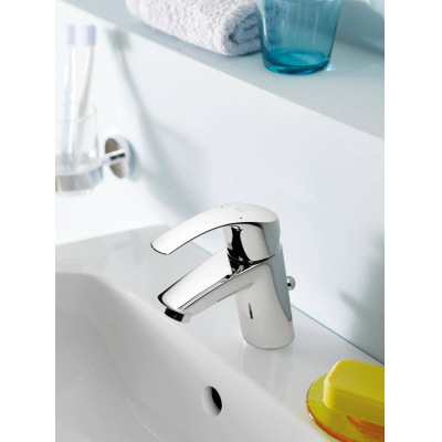 Смеситель для раковины GROHE Eurosmart 32926002. Фото